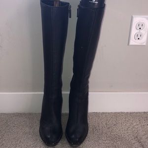 Gucci leather to the knee boot